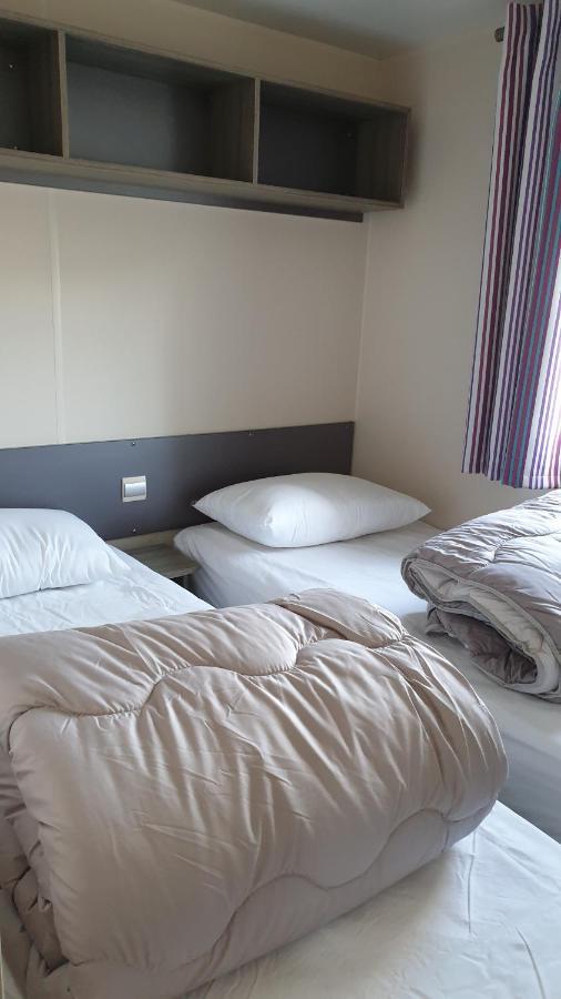 Mobil Home 6-8 Places Parcelle 4 Climatise Biville-sur-Mer Ngoại thất bức ảnh